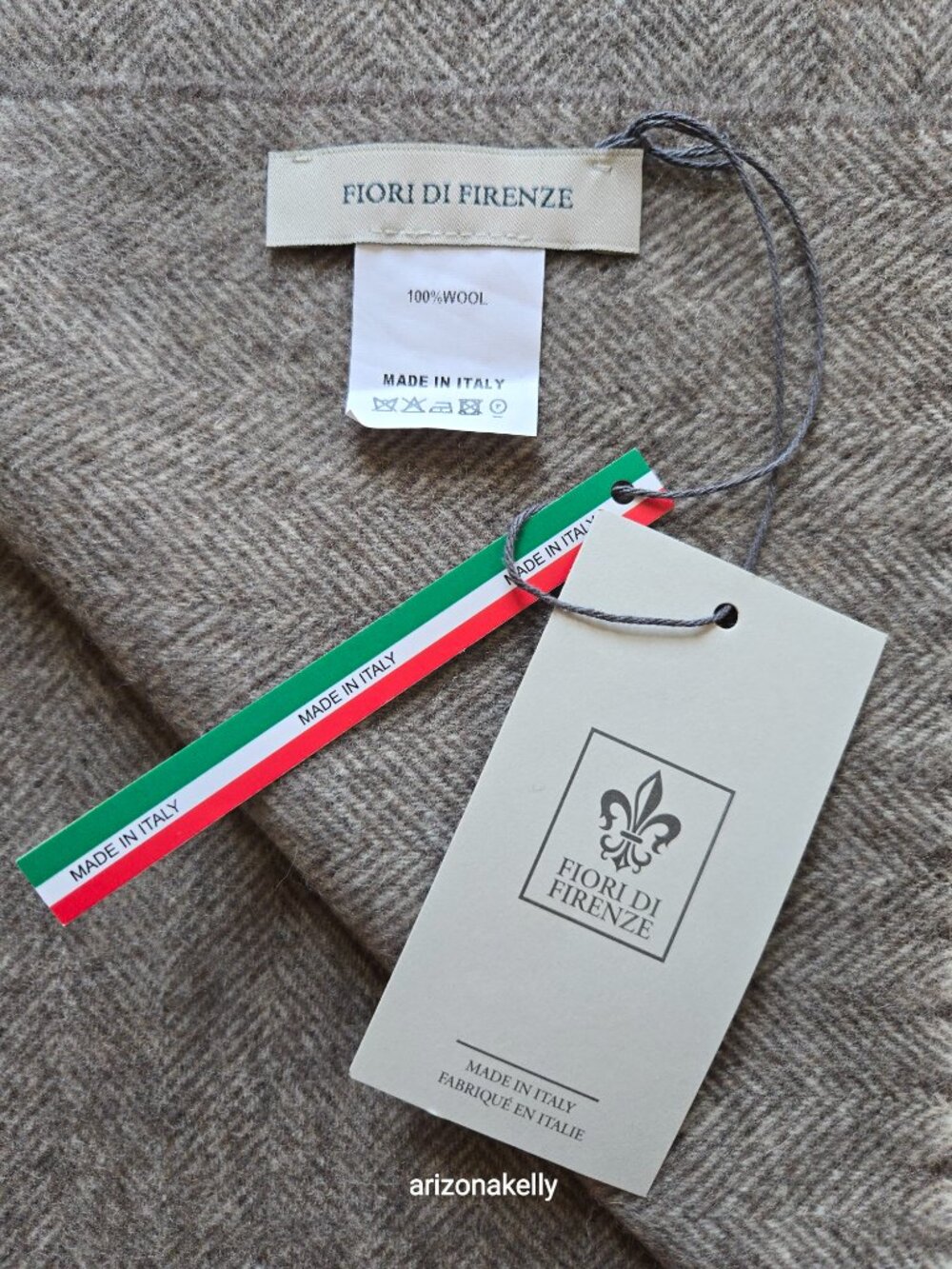 NWT Wool Herringbone Scarf Tan Italy Fiori di Firenze - Picture 4 of 13